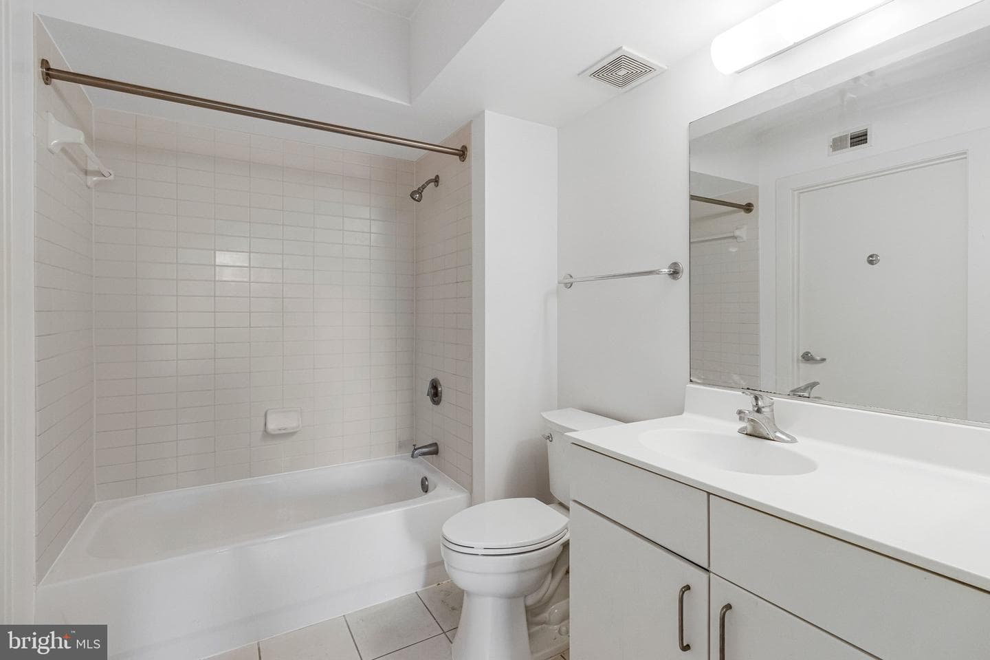 1000 New Jersey Avenue SE #321 photo 15