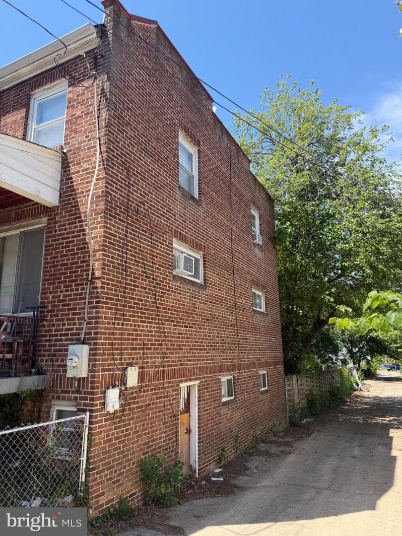 1624 Q Street SE photo 2