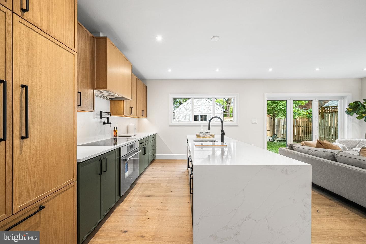 3822 Van Ness Street NW photo 31