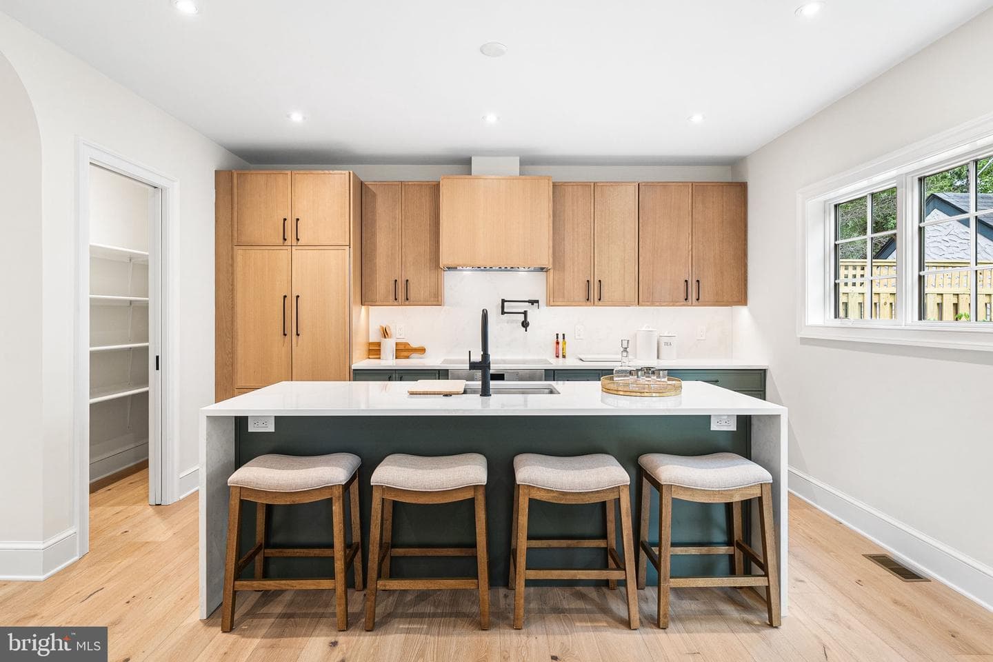 3822 Van Ness Street NW photo 33