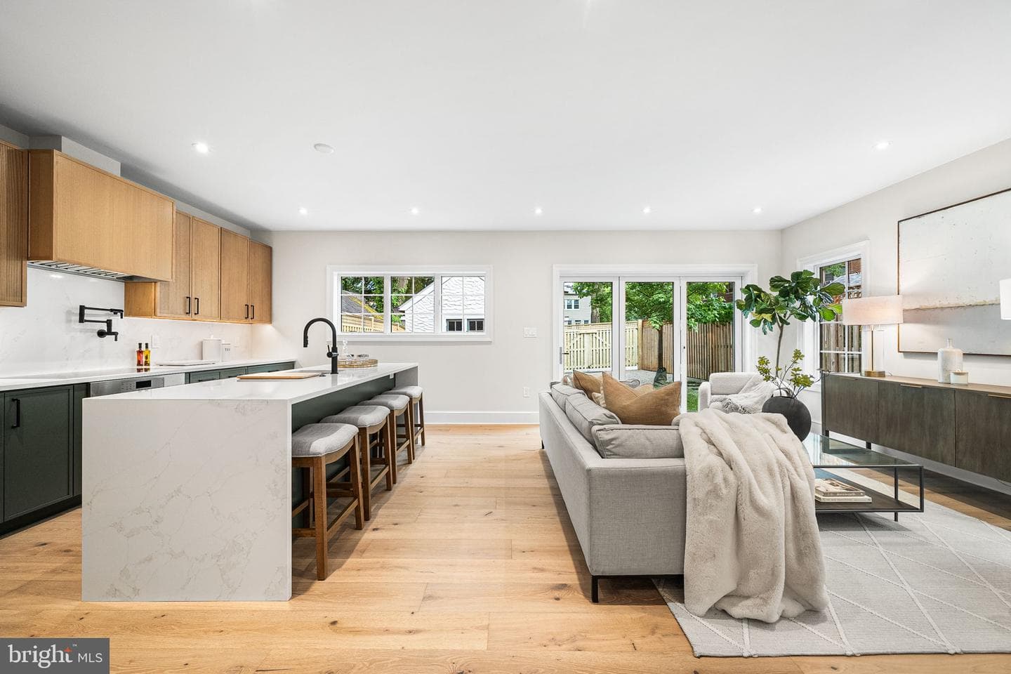 3822 Van Ness Street NW photo 43