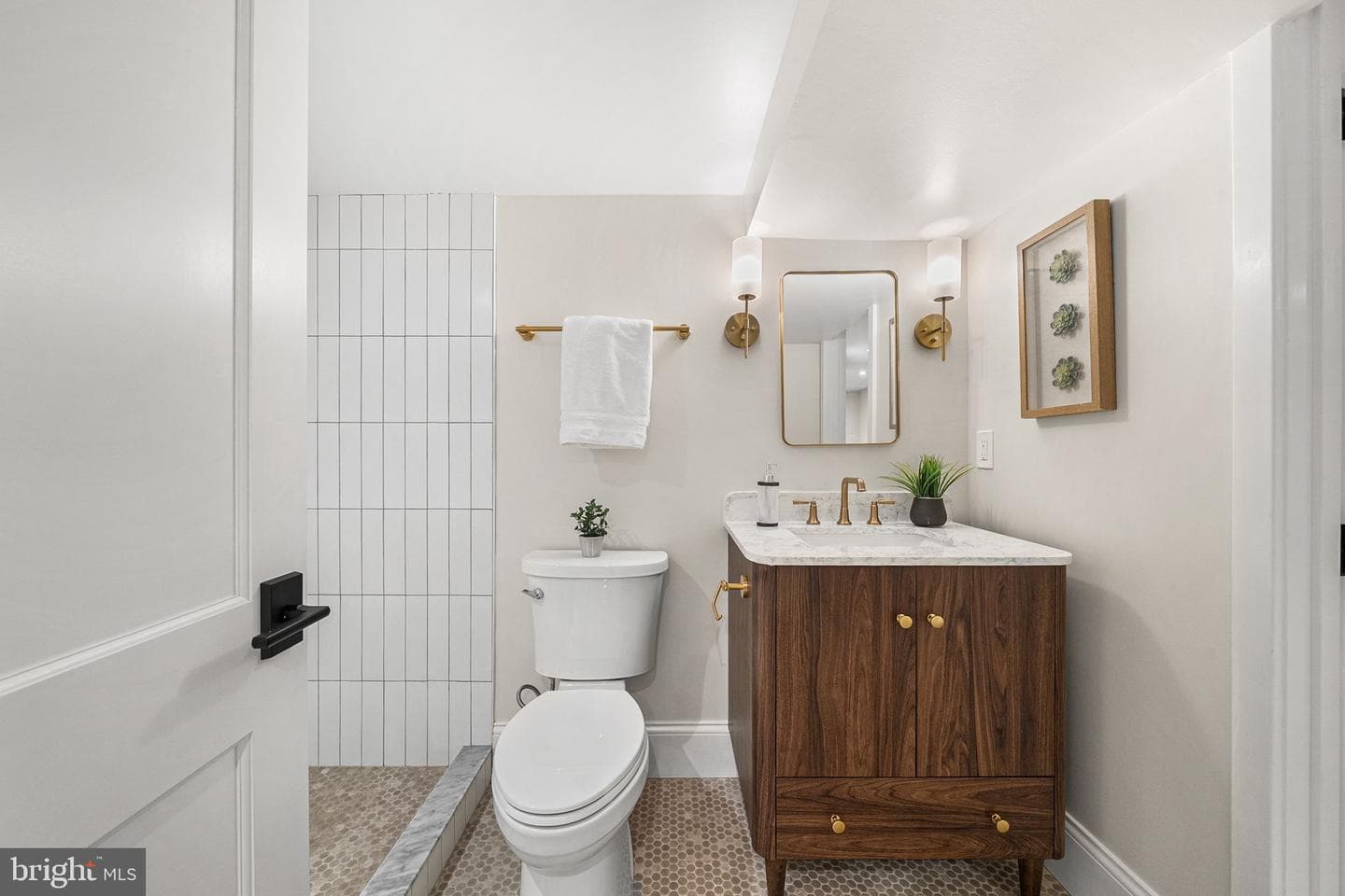3822 Van Ness Street NW photo 58