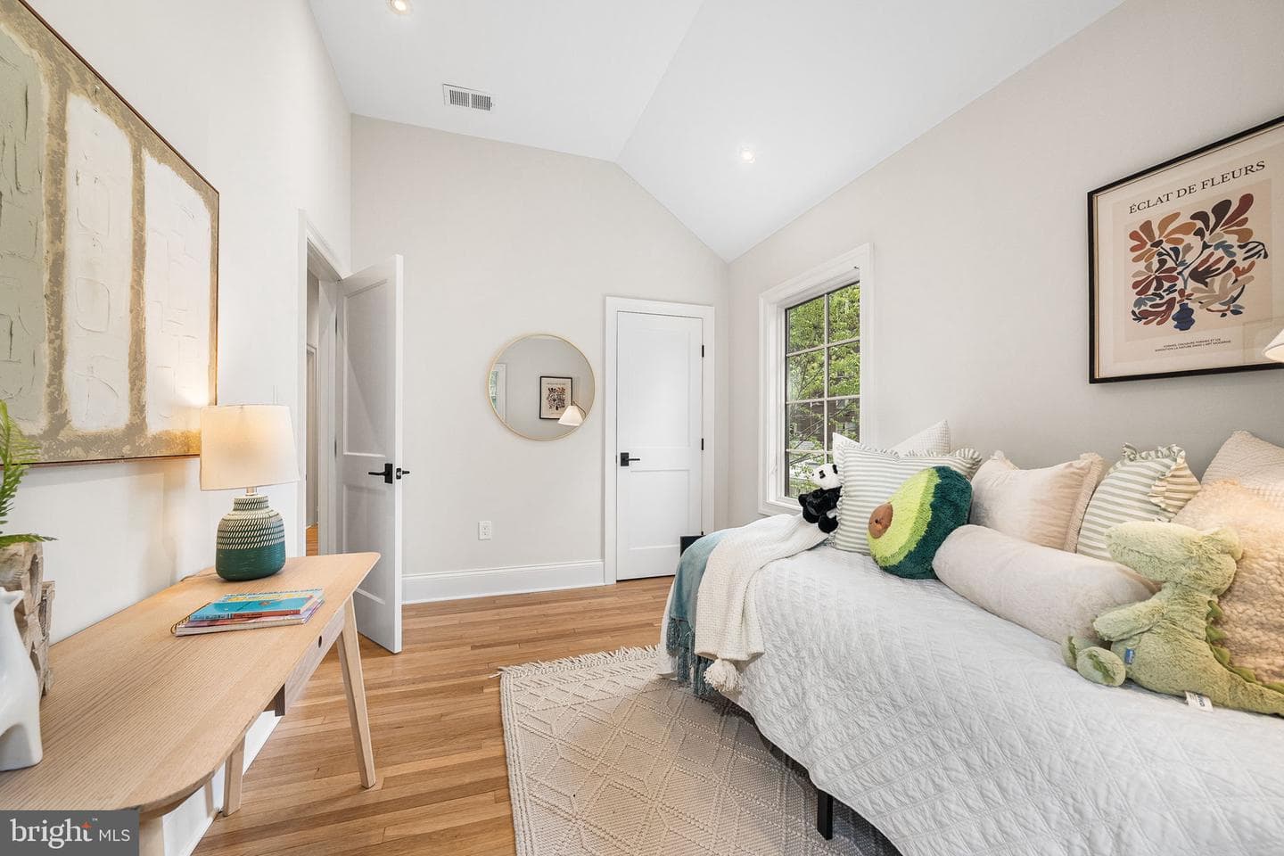 3822 Van Ness Street NW photo 68