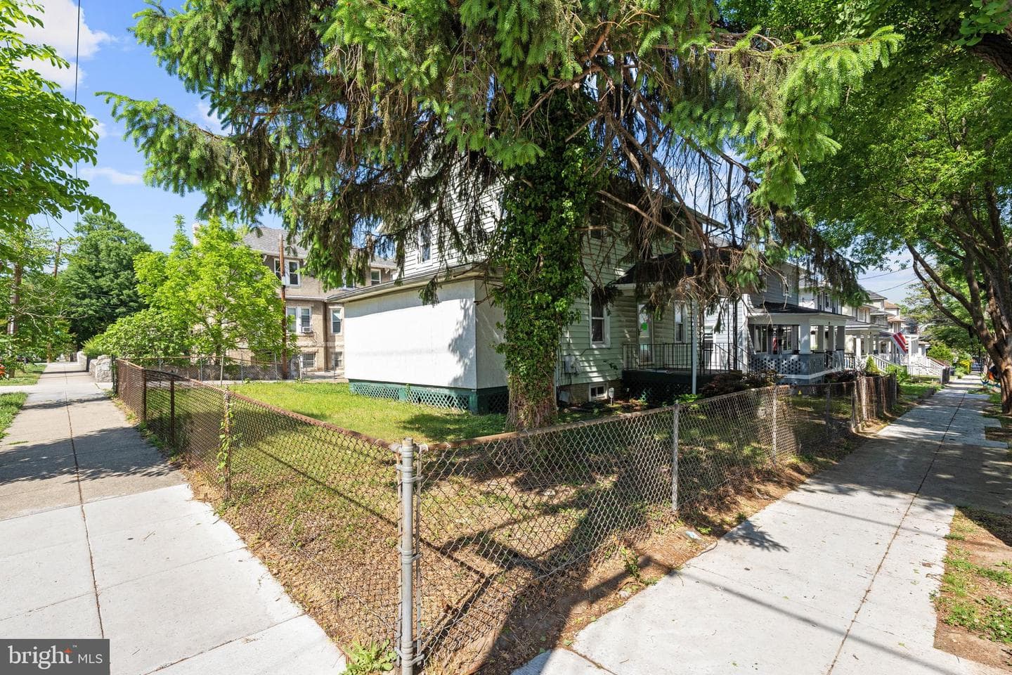 819 Quintana Place NW photo 4