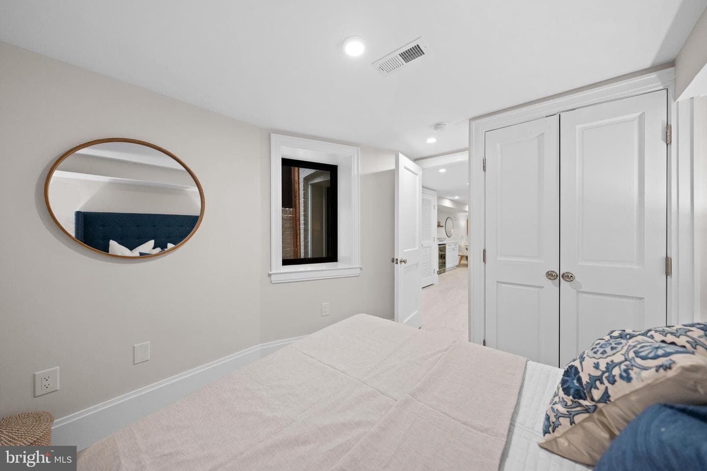 324 5th Street SE photo 36