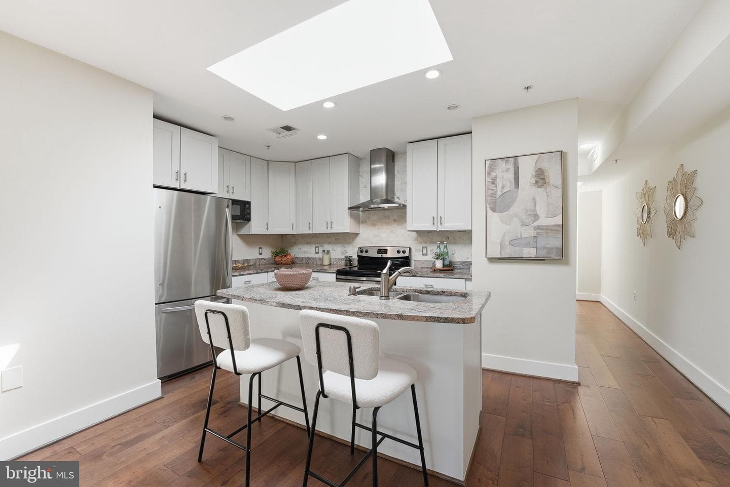 1917 2nd Street NE #301 photo 6