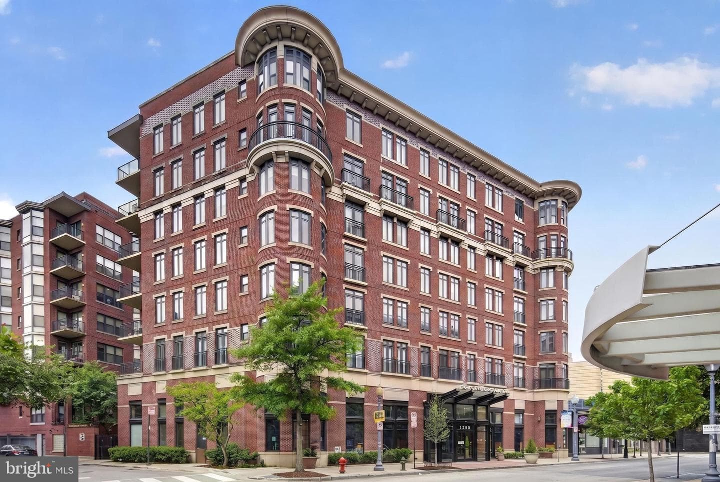 1390 Kenyon Street NW #613