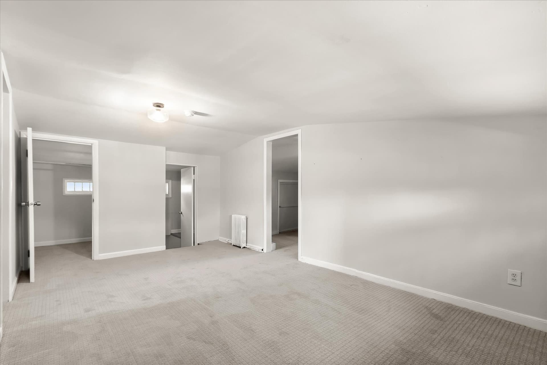 1403 Newton Street NE photo 27