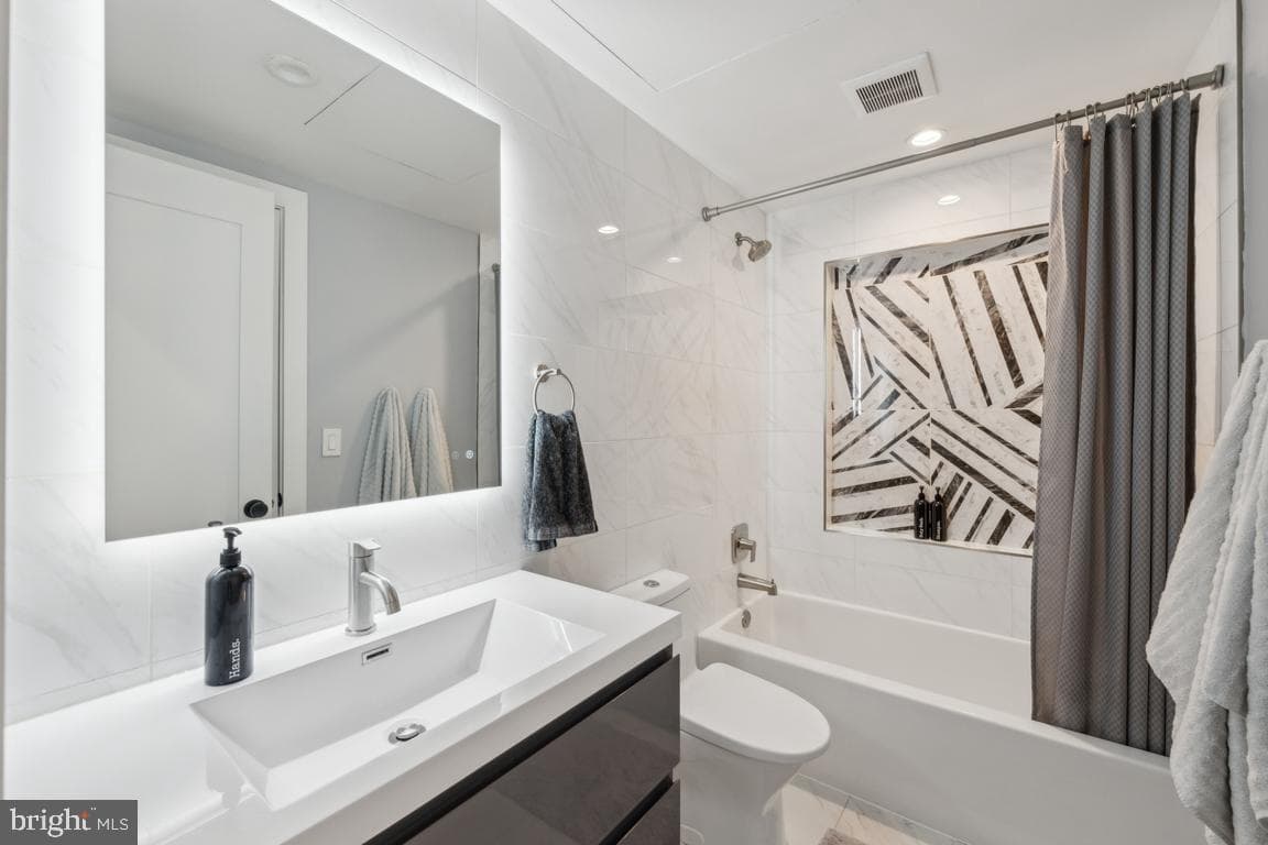 1485 Monroe Street NW #1 photo 14