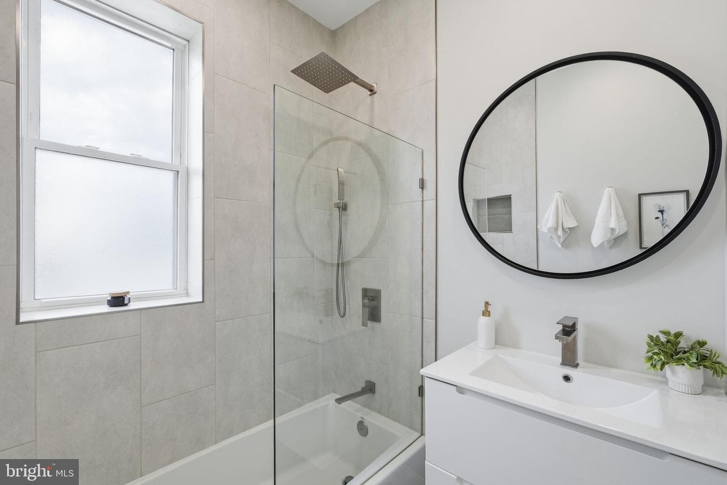 1005 Irving Street NW photo 14