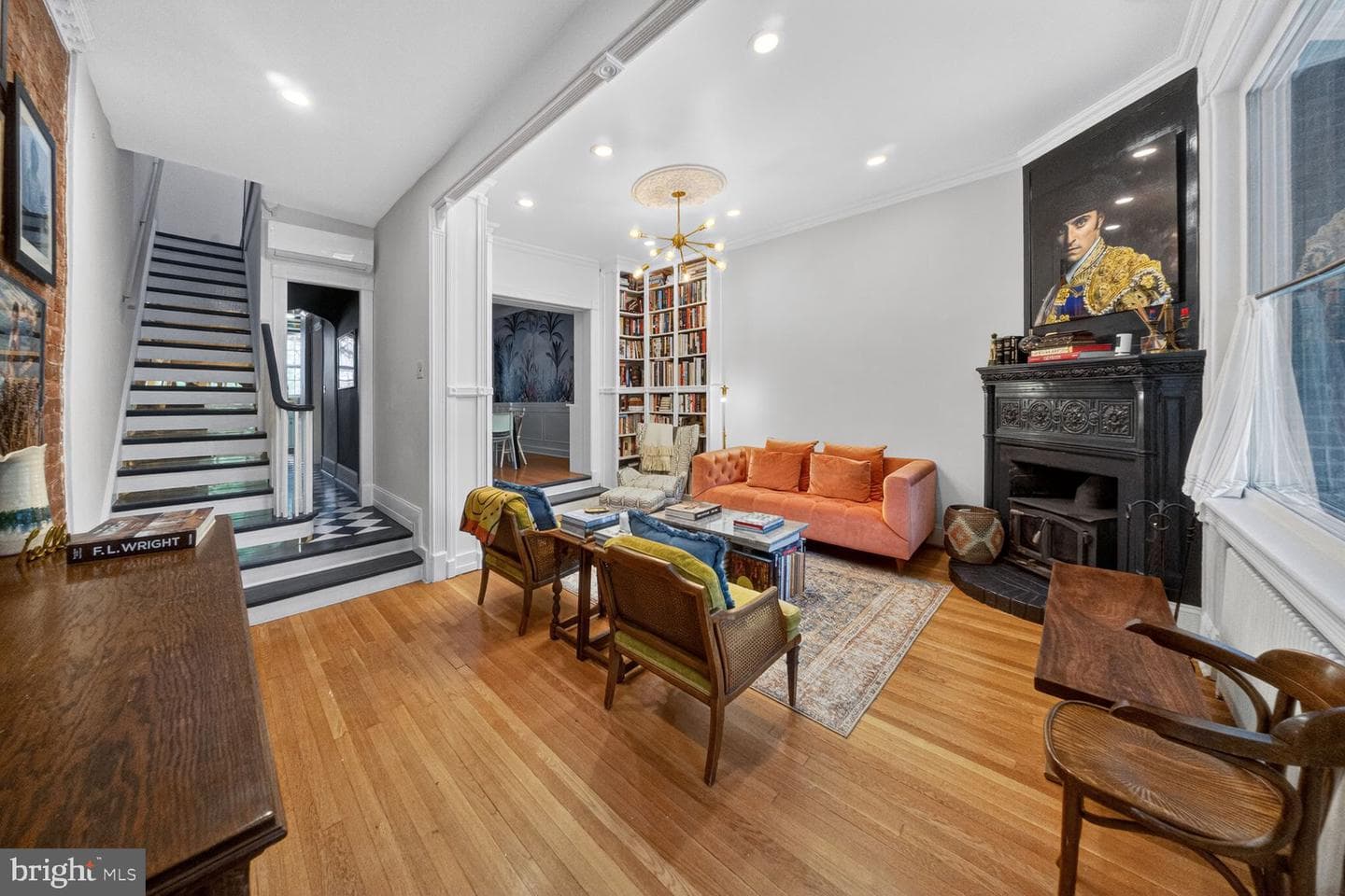 1395 Sheridan Street NW photo 2