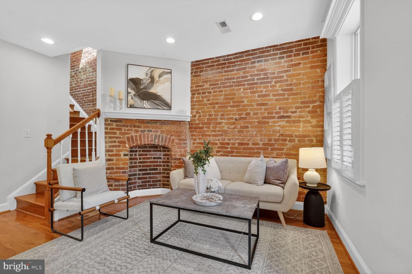 1428 C Street SE photo 4