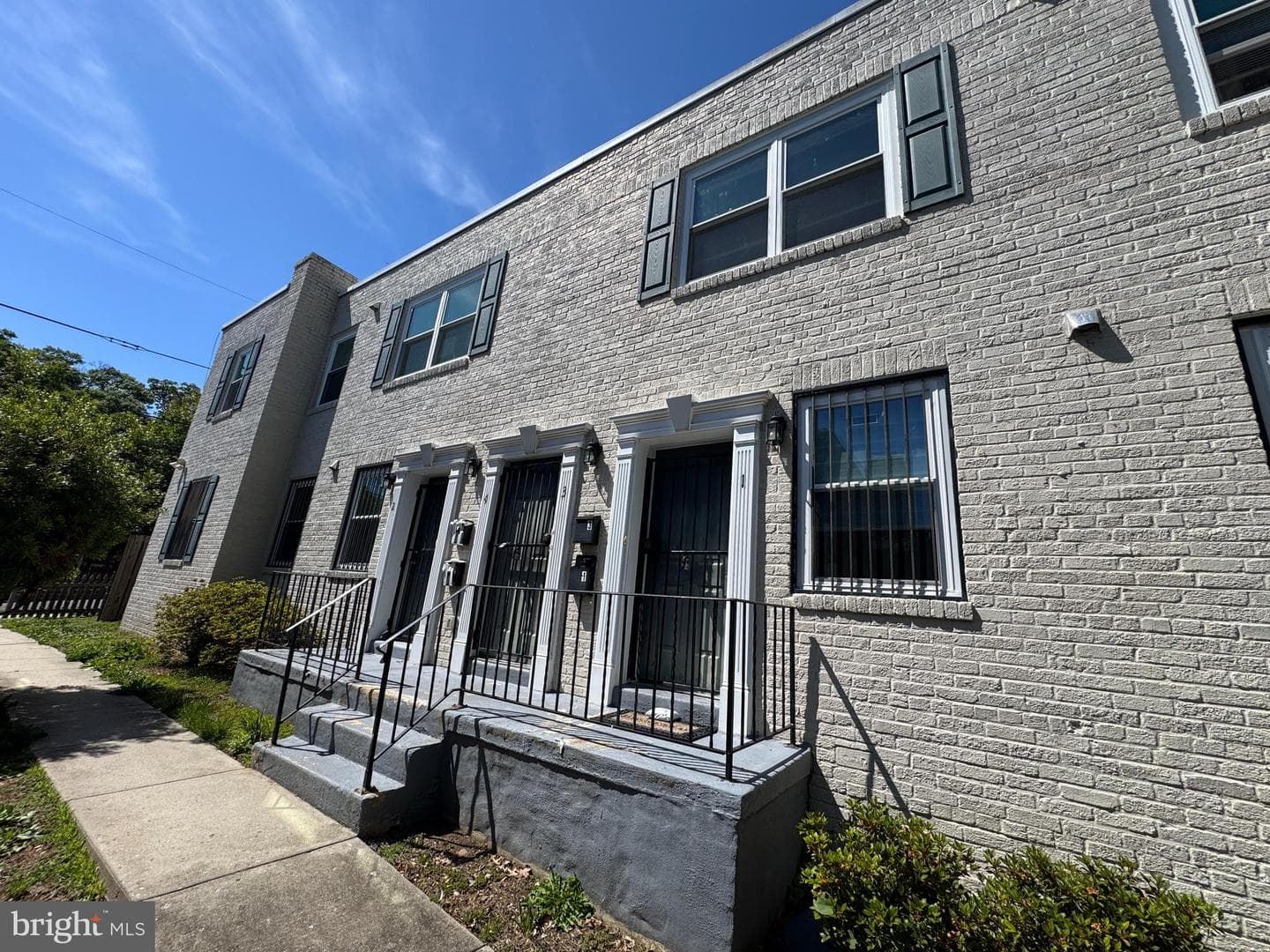 429 60th Street NE #2, Washington