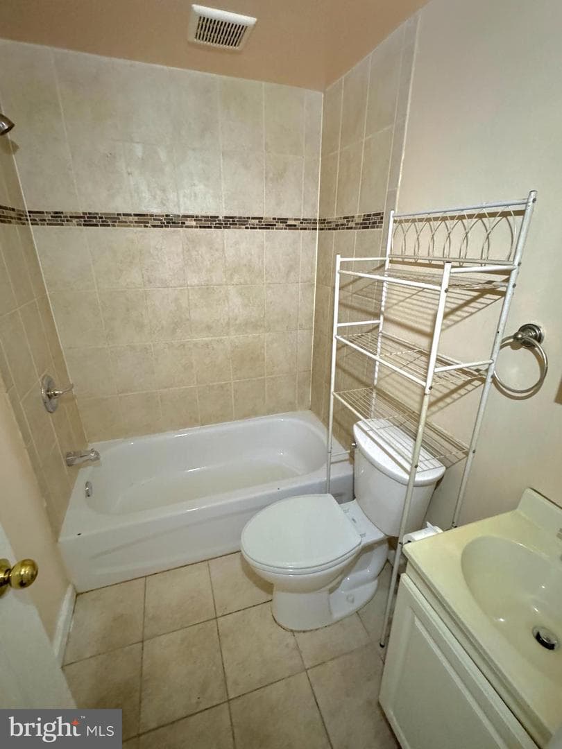 429 60th Street NE #2 photo 9