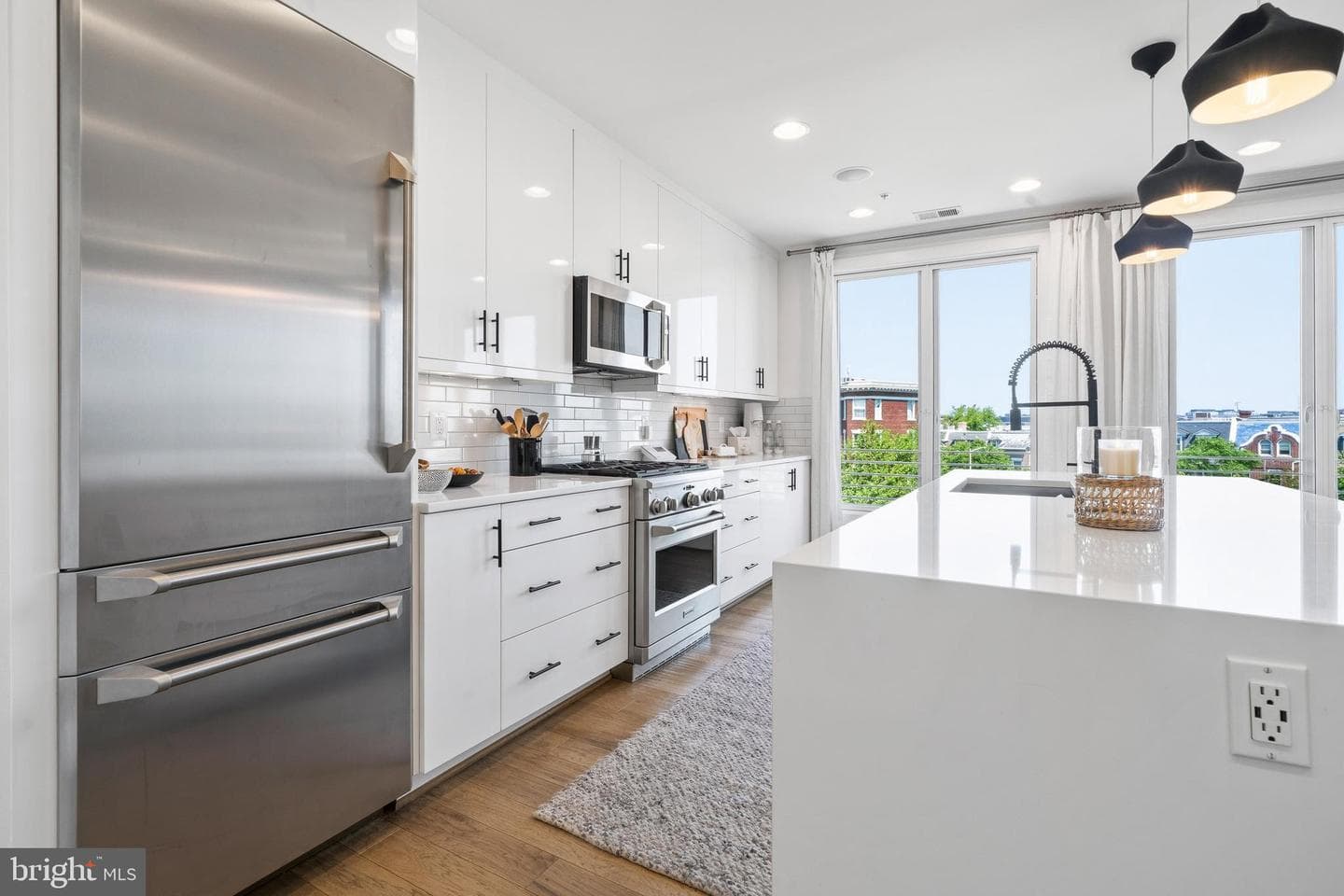 645 Maryland Avenue NE #301 photo 15
