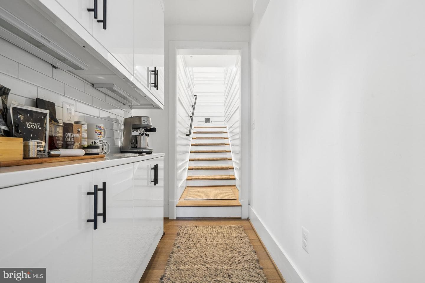 645 Maryland Avenue NE #301 photo 18
