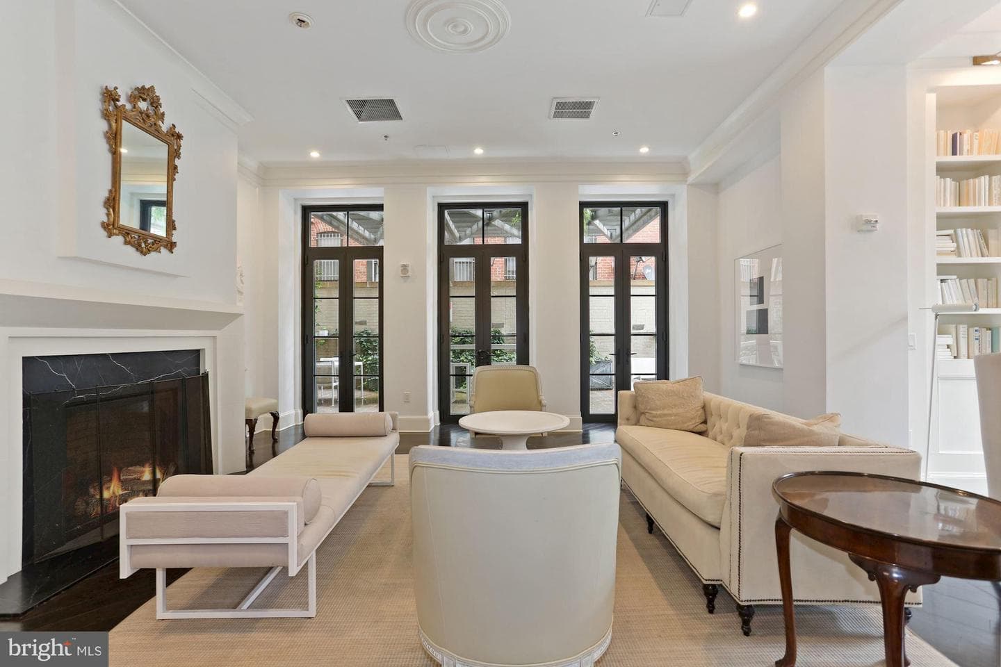 1011 M Street NW #703 photo 4