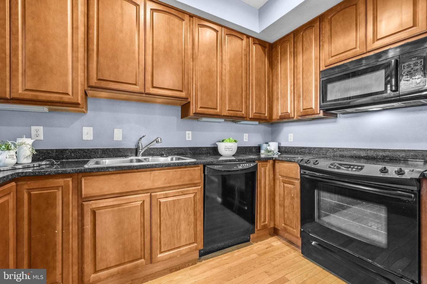 610 Irving Street NW #105 photo 11