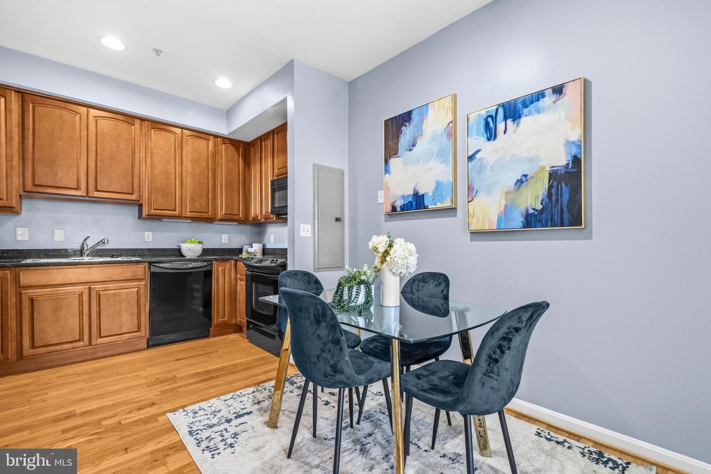 610 Irving Street NW #105 photo 9