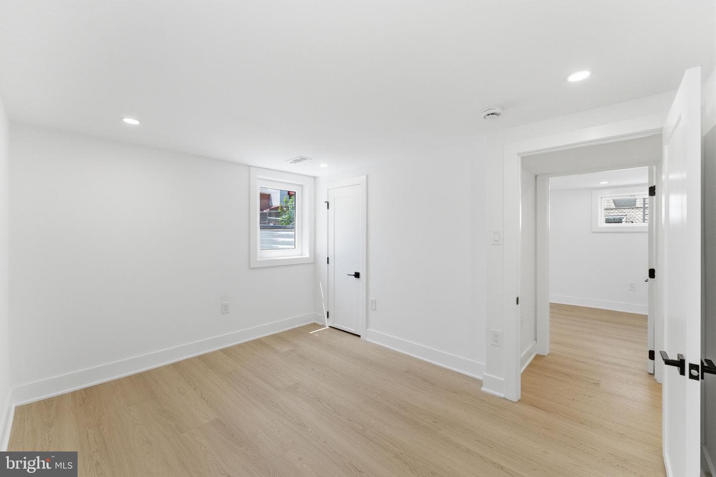 4306 22nd Street NE photo 57