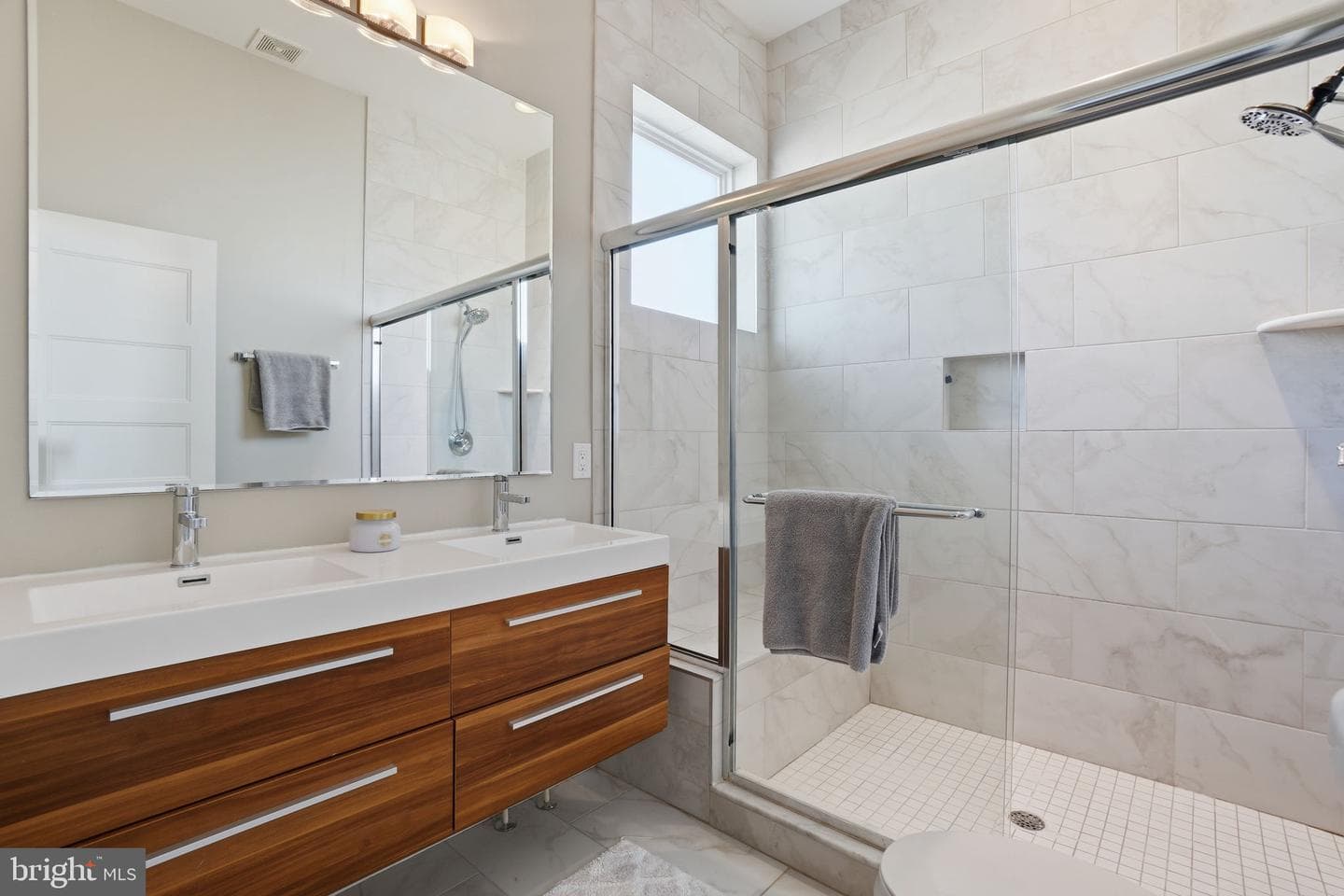 3222 Warder Street NW #5 photo 9