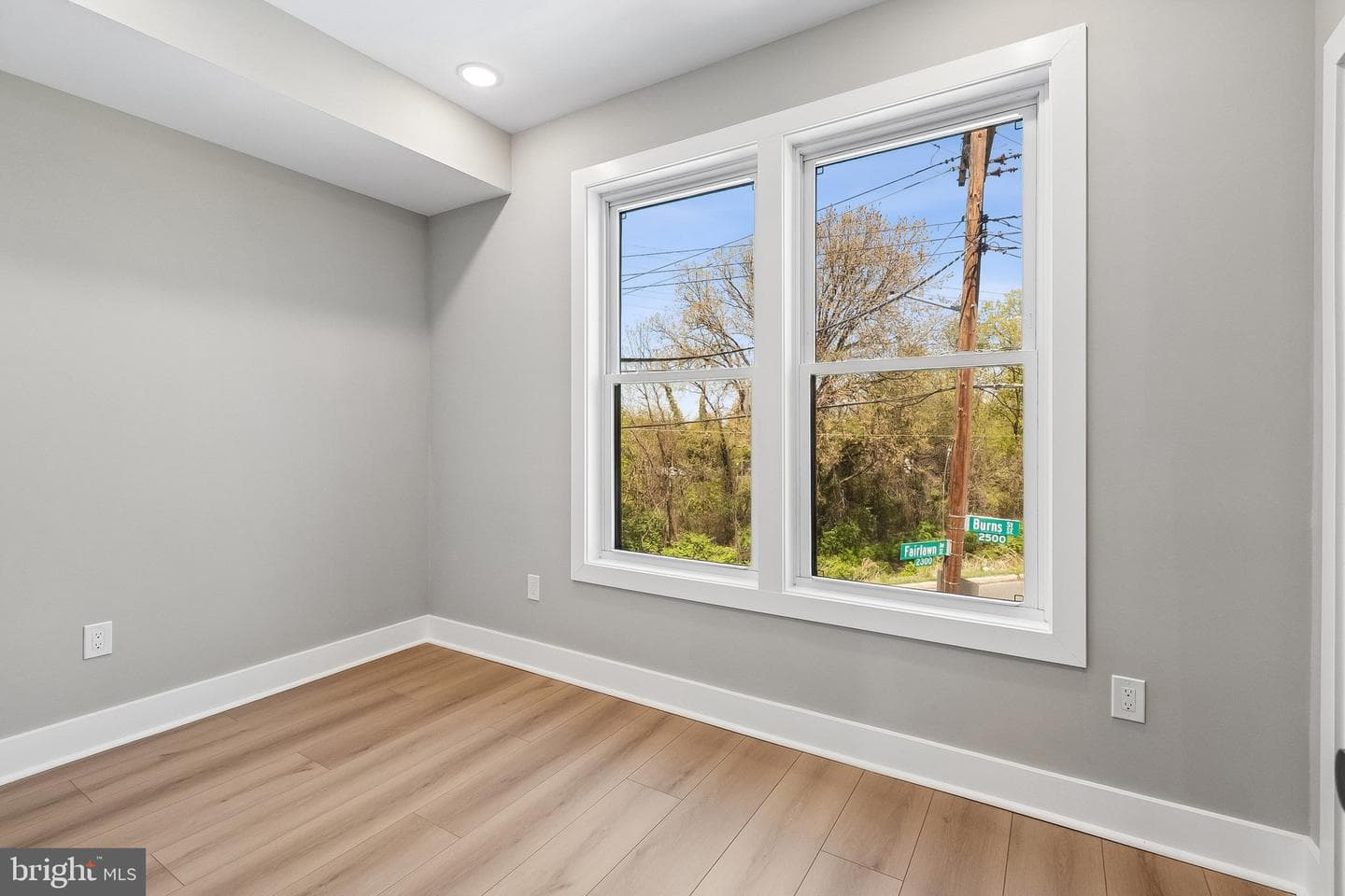 2333 Fairlawn Avenue SE #1 photo 15