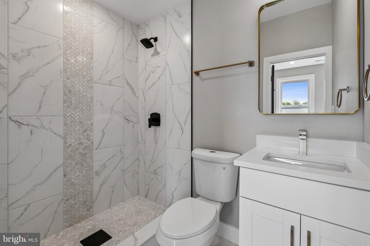 2333 Fairlawn Avenue SE #1 photo 20