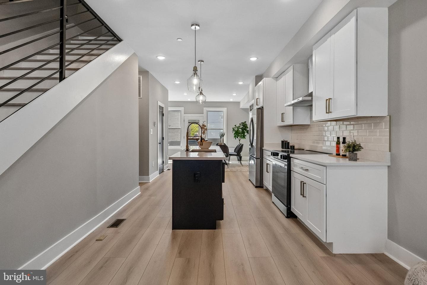 2333 Fairlawn Avenue SE #1 photo 7