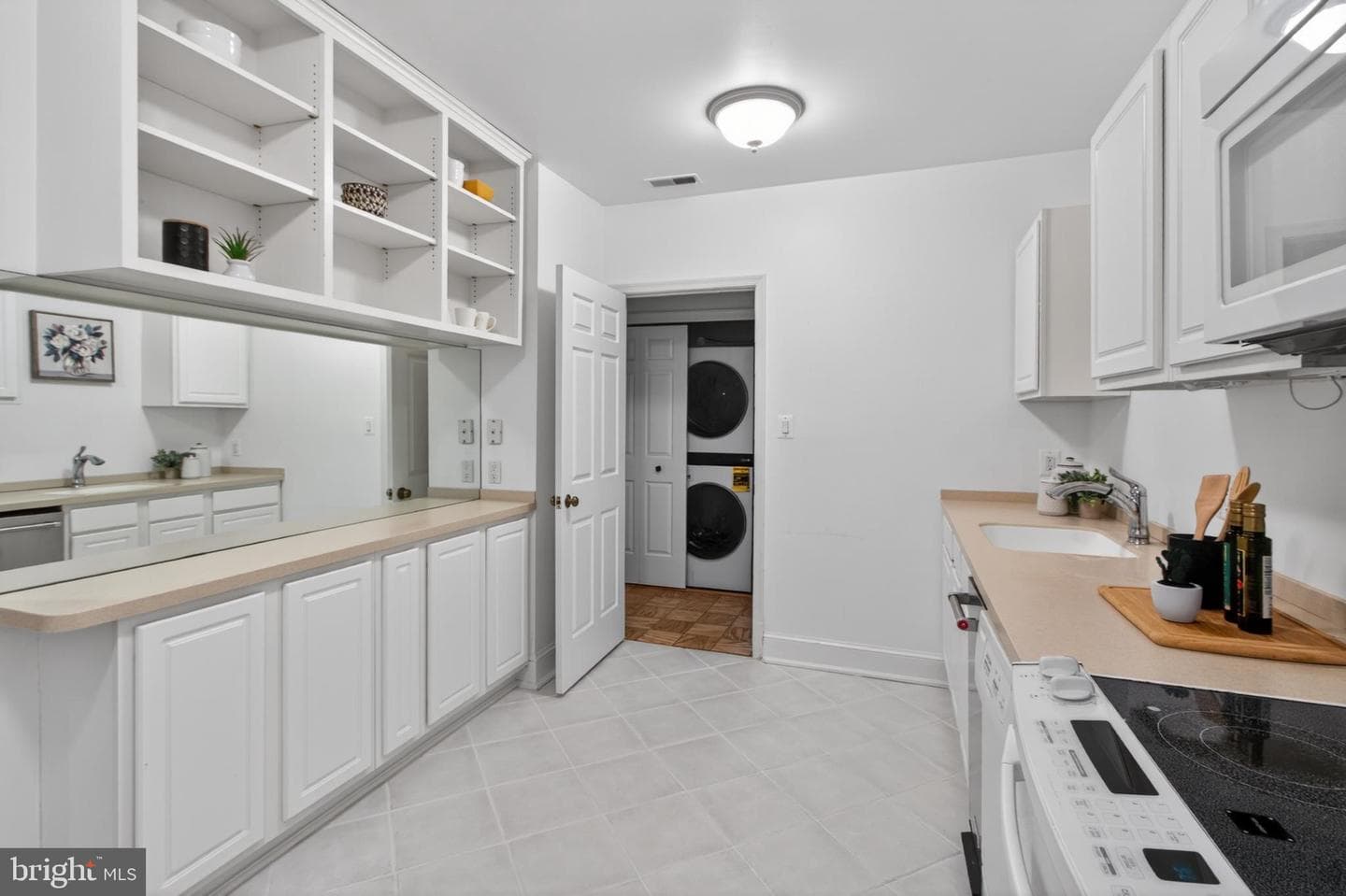 3297 Sutton Place NW #c photo 33