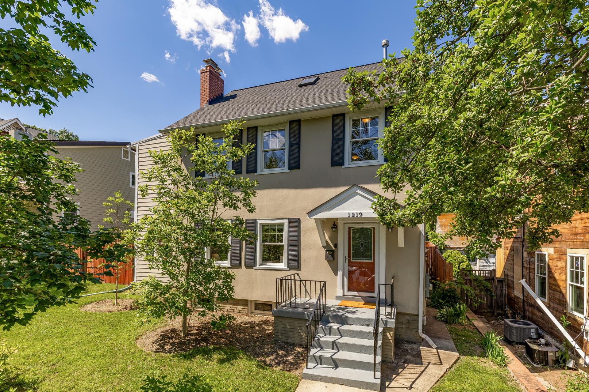 1219 Floral Street NW, Washington