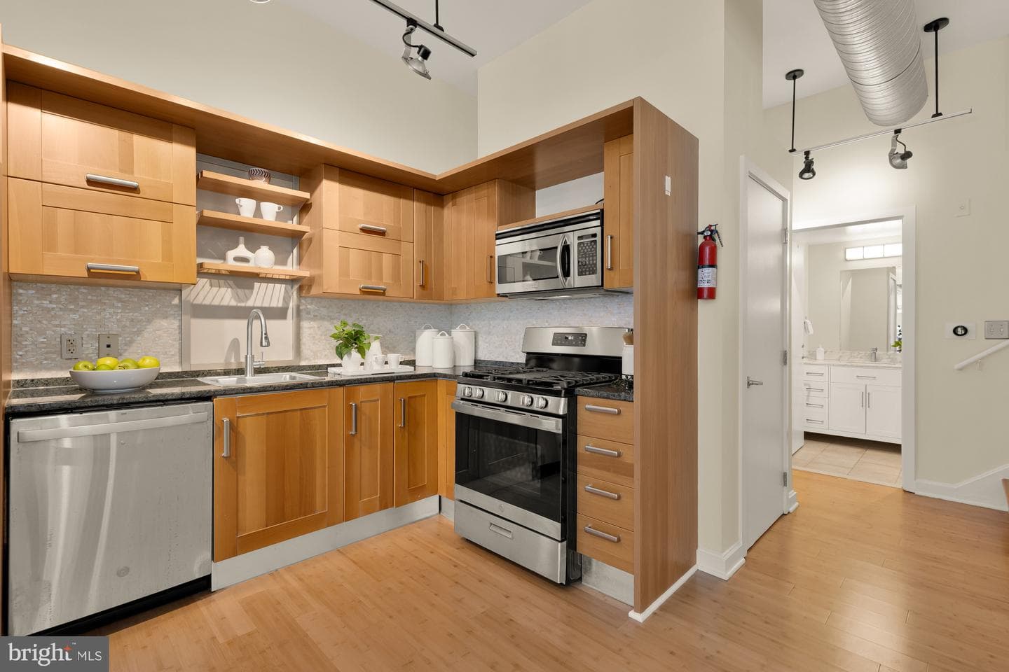 1390 V Street NW #203 photo 13