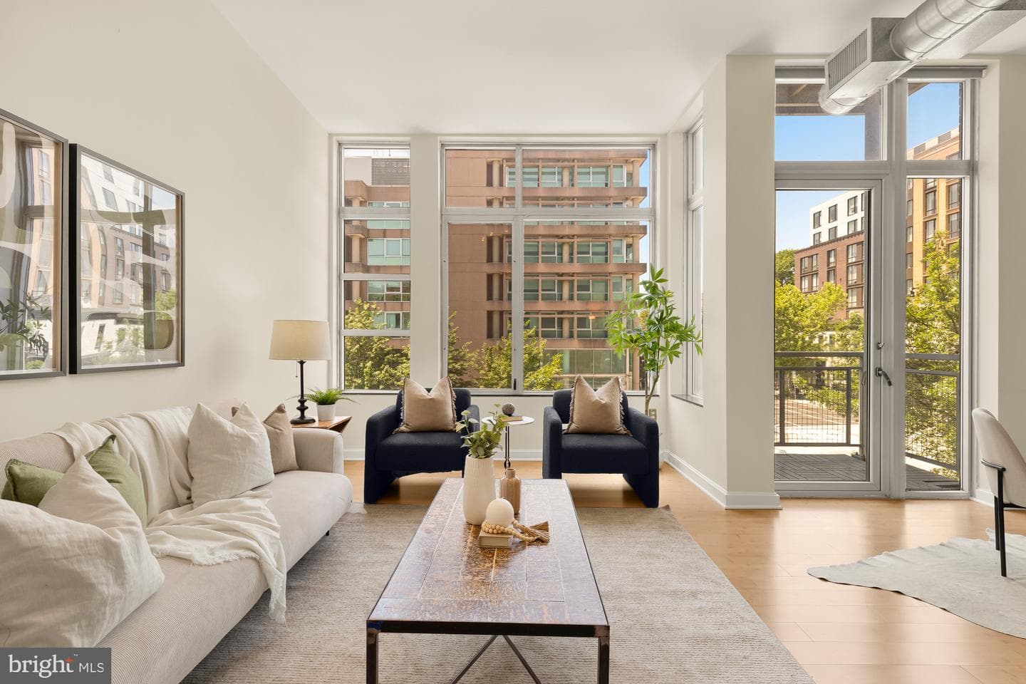 1390 V Street NW #203 photo 3