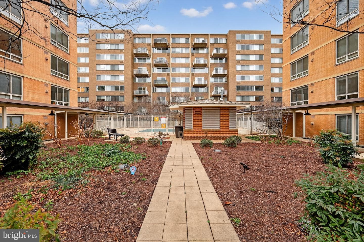 800 4th Street SW #s124, Washington