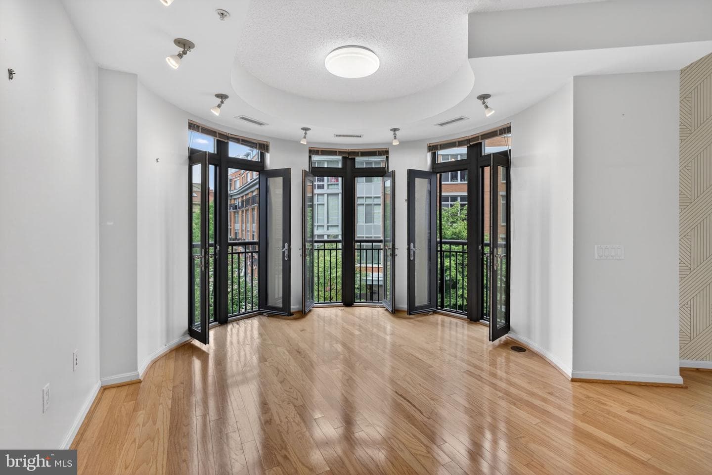 1390 Kenyon Street NW #303 photo 6