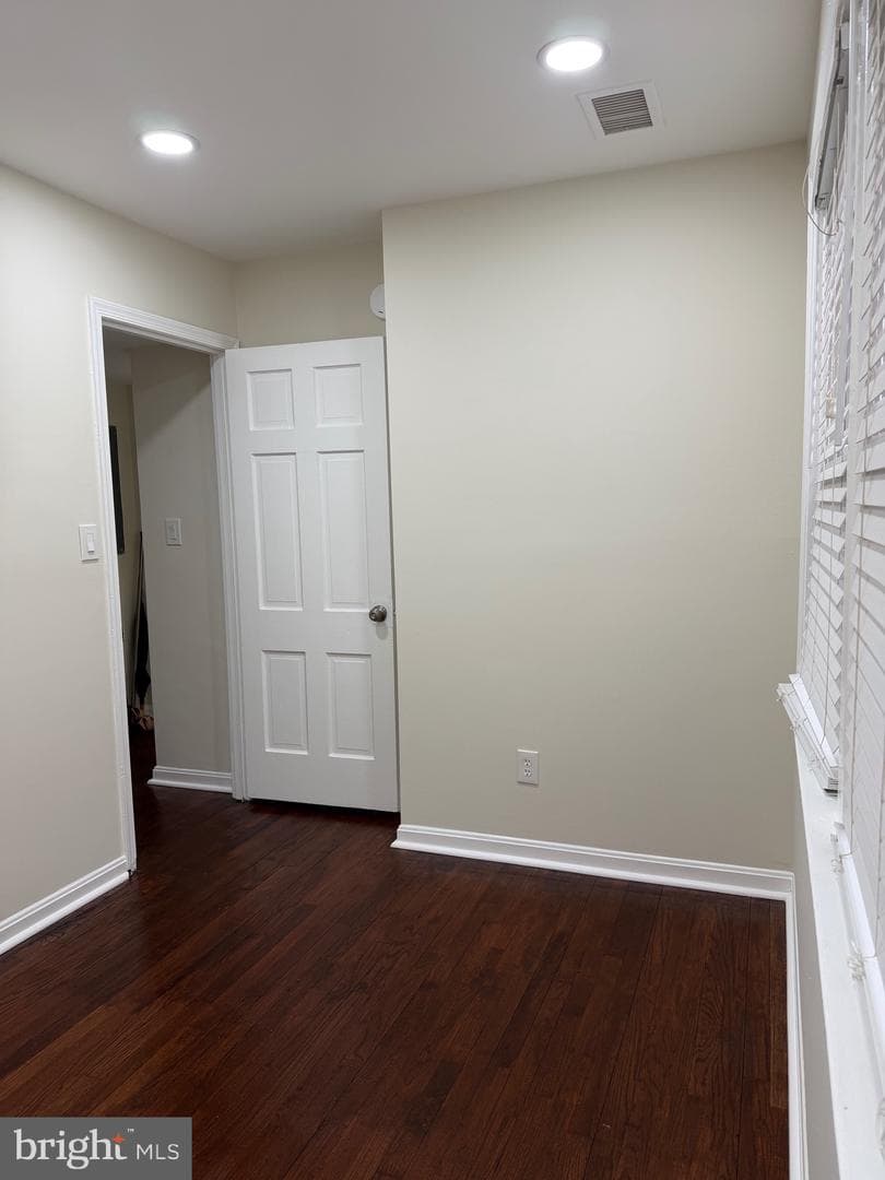 3816 V Street SE #102 photo 9