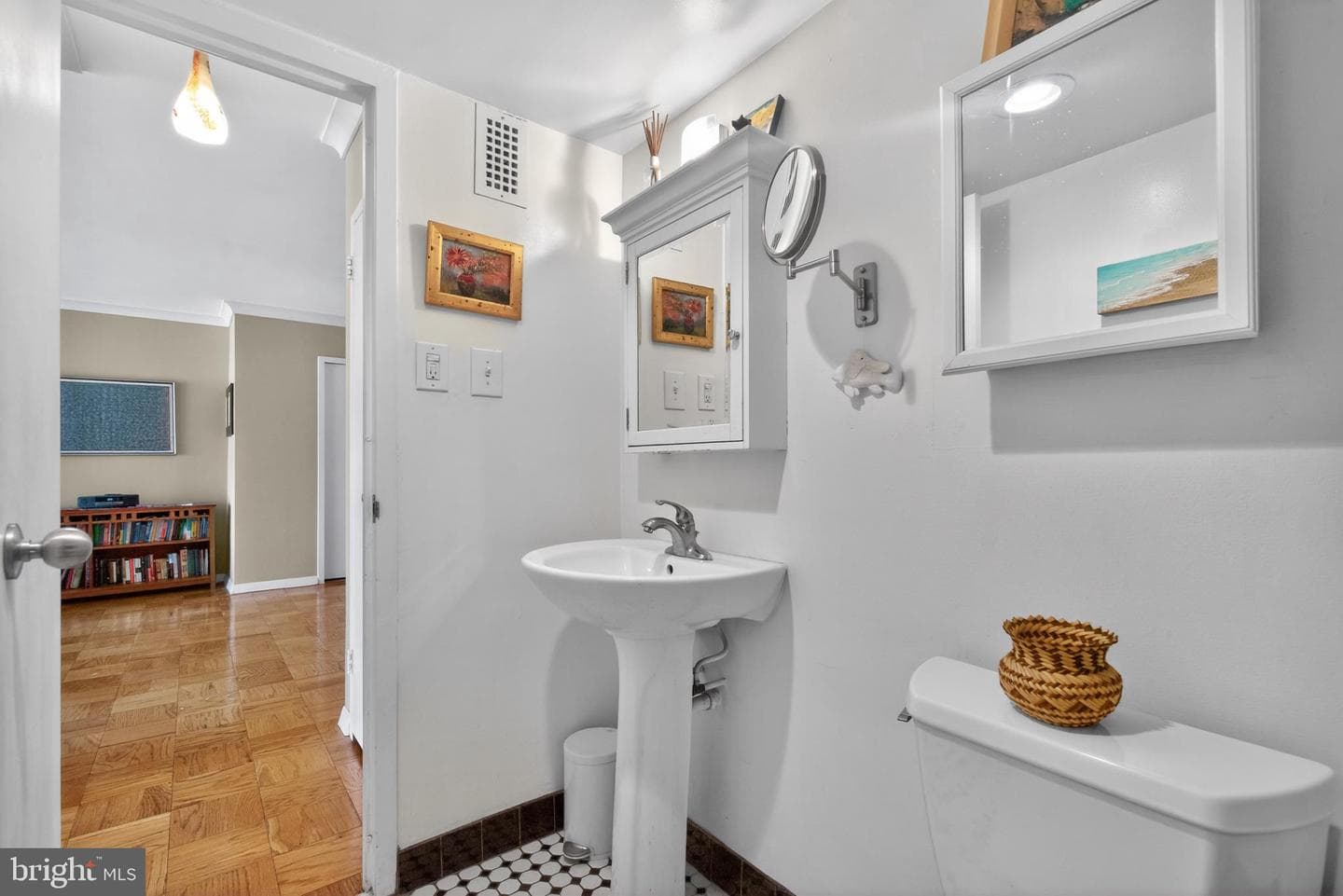 3001 Veazey Terrace NW #715 photo 17