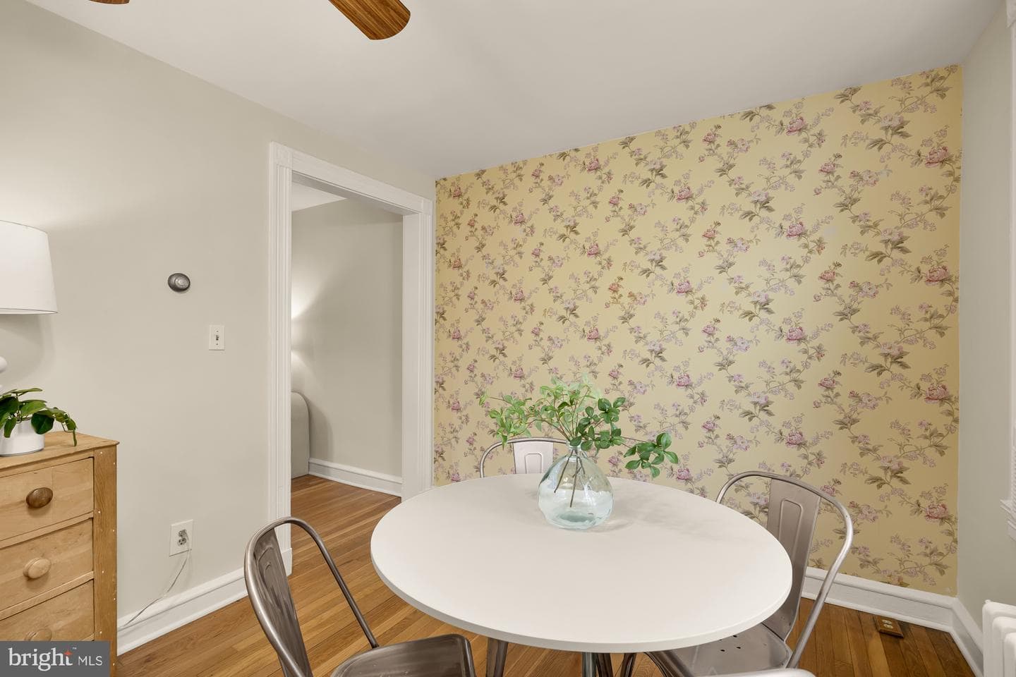 1343 Ives Place SE photo 10