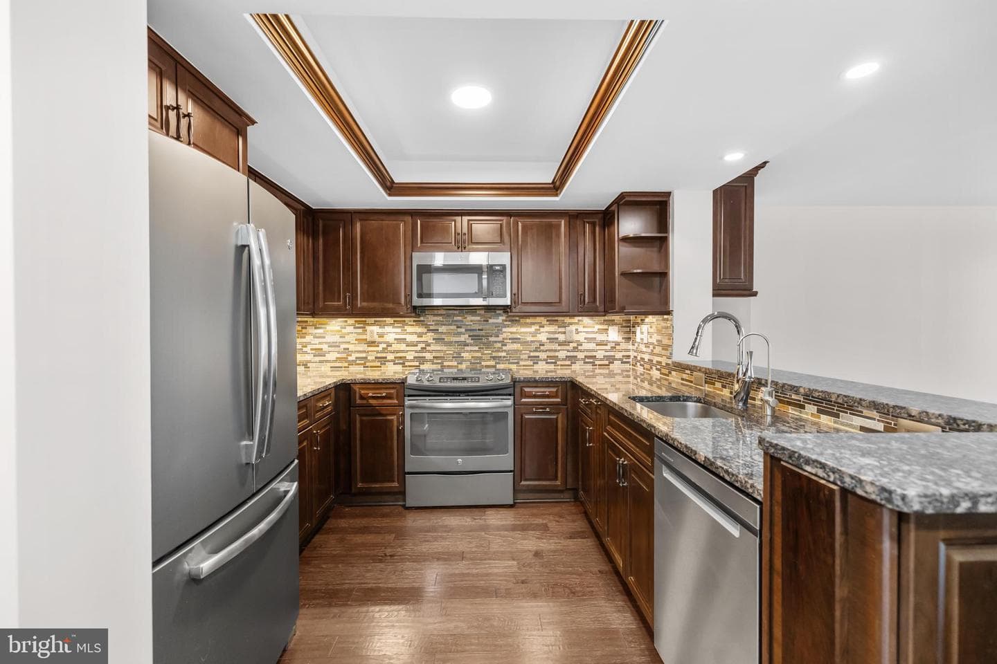 1275 25th Street NW #701 photo 6