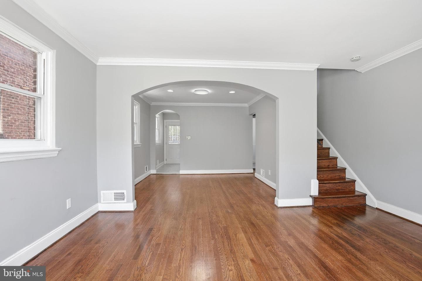 624 Jefferson Street NE photo 11