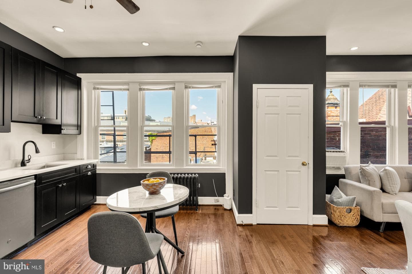 1860 California Street NW #401 photo 3