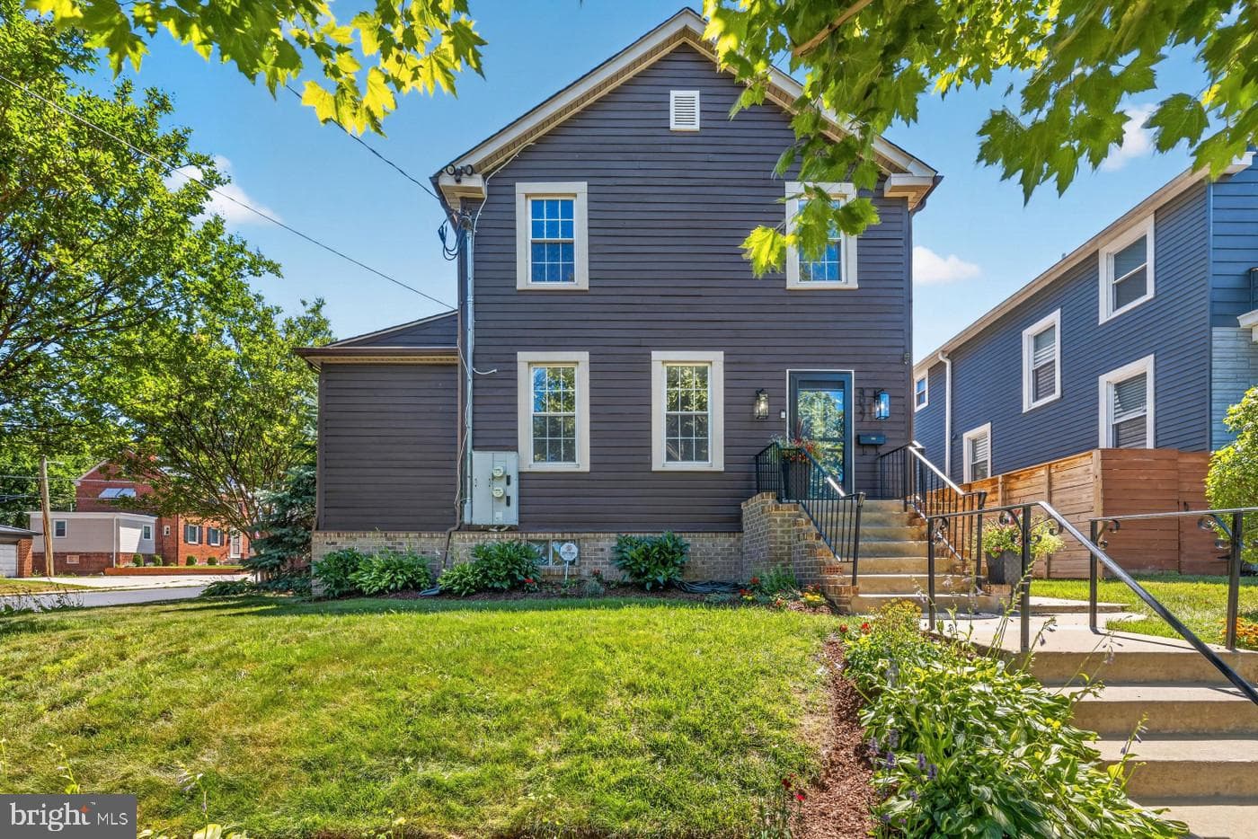 4037 22nd Street NE, Washington