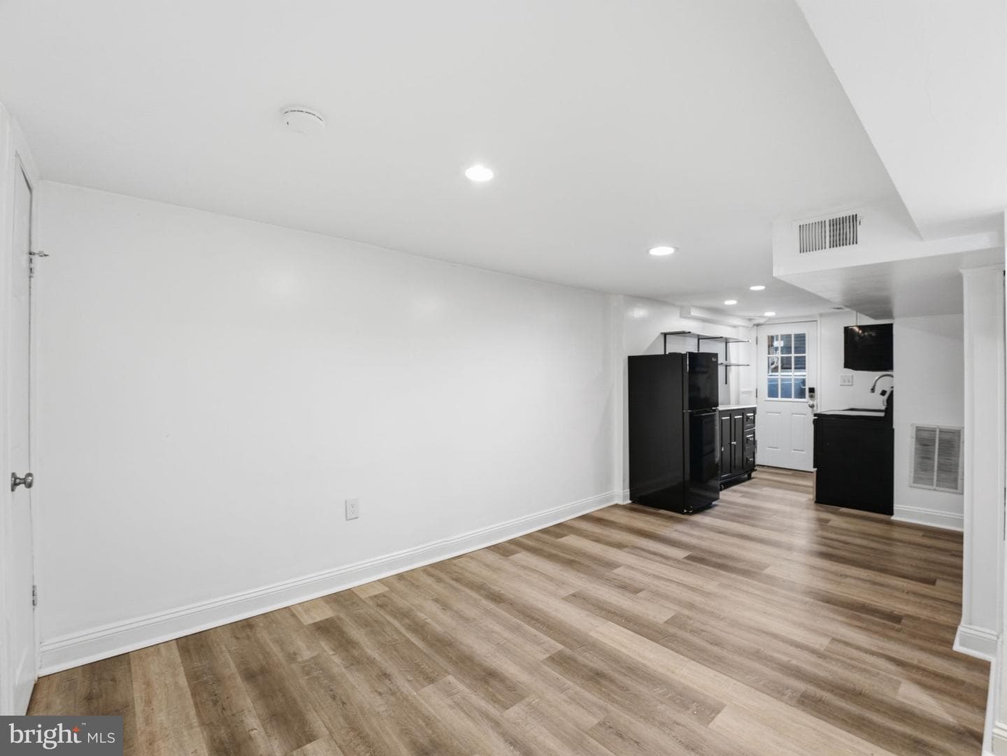508 Kenyon Street NW photo 20