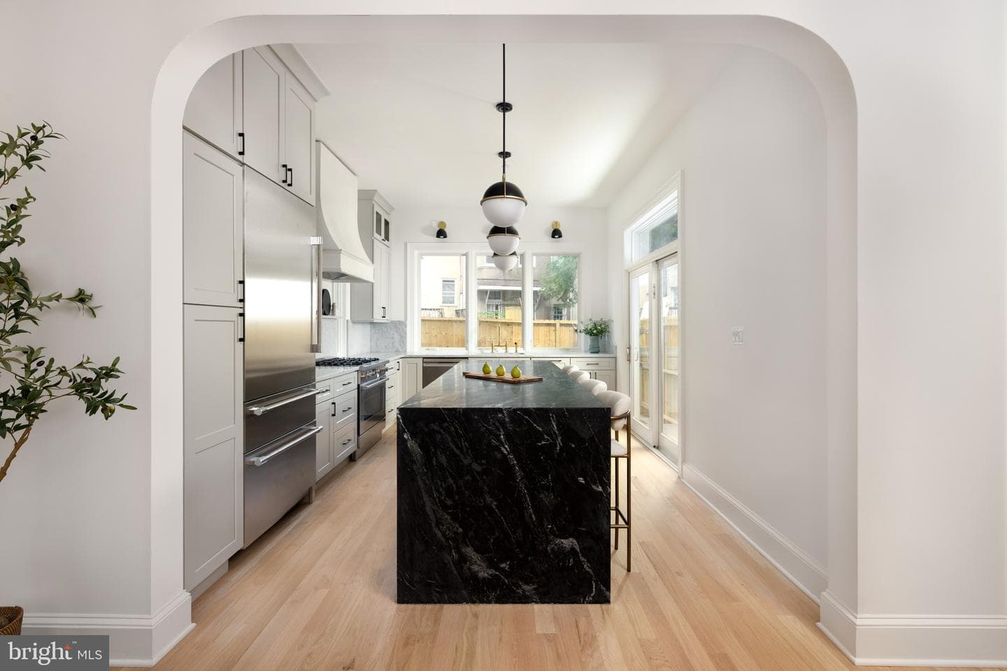 1241 4th Street NW, Washington