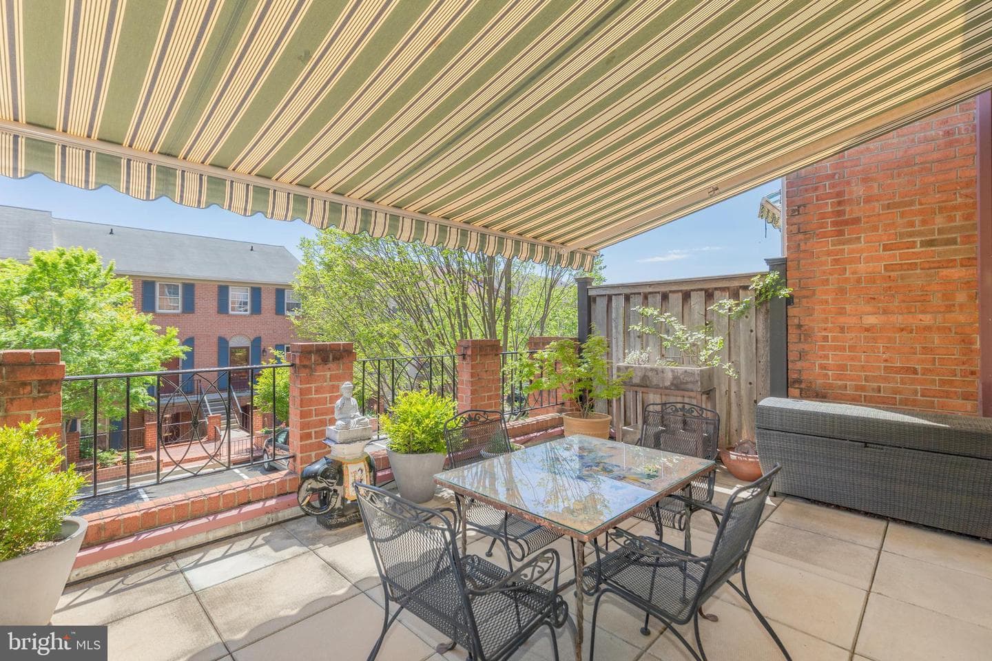 1662 Beekman Place NW #d photo 24