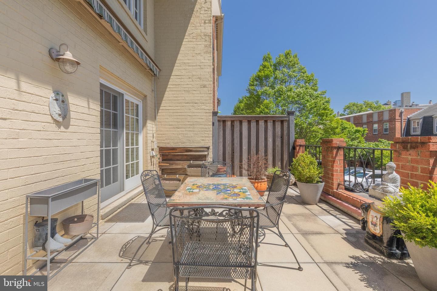 1662 Beekman Place NW #d photo 25
