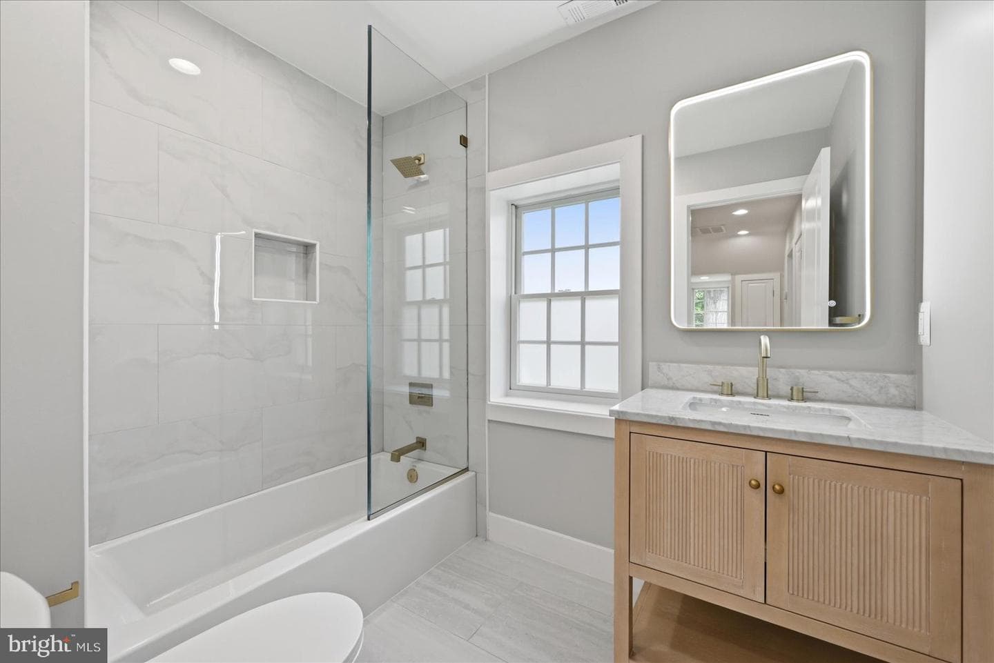 3517 Rodman Street NW photo 34