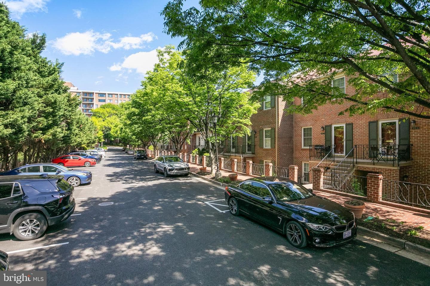 3295 Sutton Place NW #d photo 20