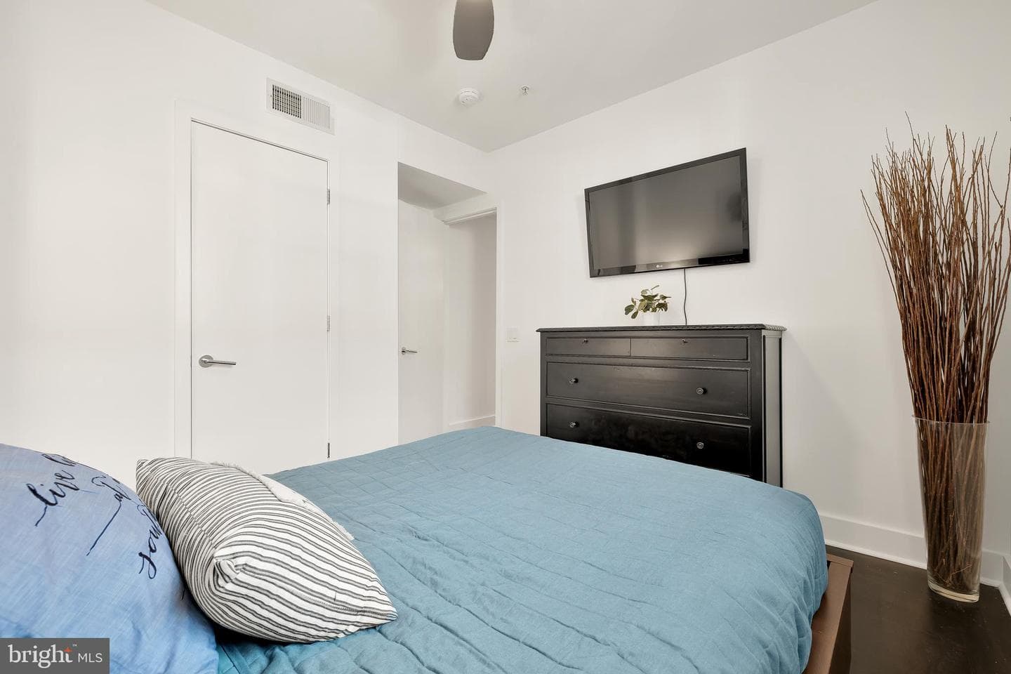 3511 13th Street NW #404 photo 18