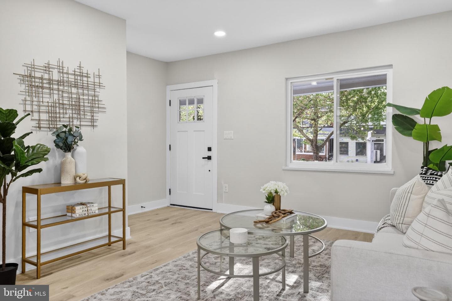 311 35th Street NE photo 14