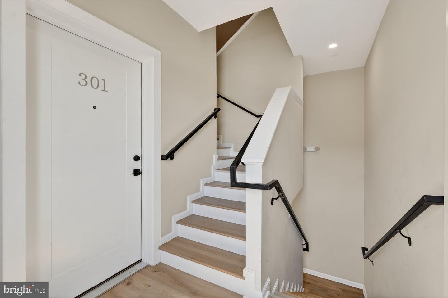 1307 K Street SE #301 photo 3